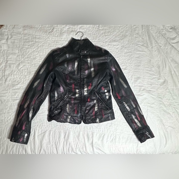 Metallica Leather Jacket Upcycle hand colored and decorated well loved - Picture 16 of 17